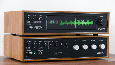 stereo amplifier knobs