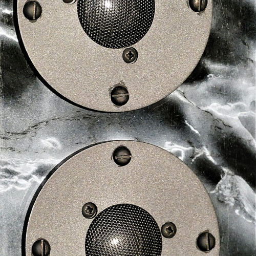 RZ-300 Bookshelf Speakers